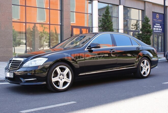 Mercedes S 500 2007, 131,600 km - 5.5 l - Bakı