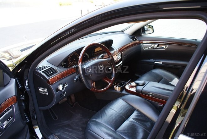 Mercedes S 500 2007, 131,600 km - 5.5 l - Bakı