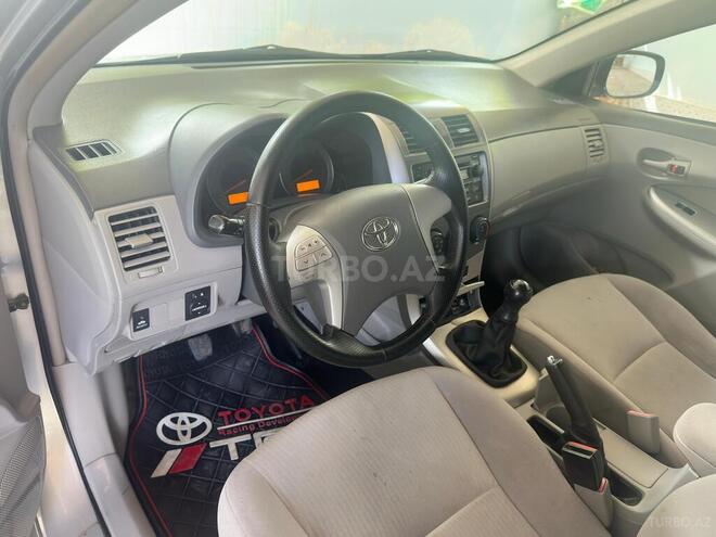 Toyota Corolla 2009, 105,300 km - 1.8 l - Bərdə