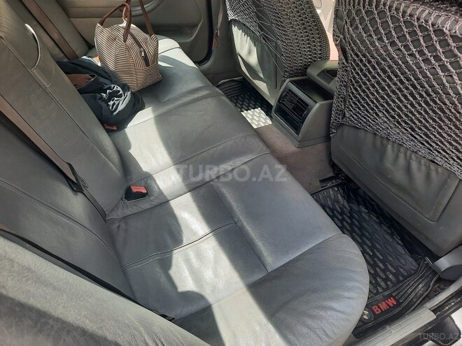 BMW 520 2002, 270,000 km - 2.2 l - Bakı