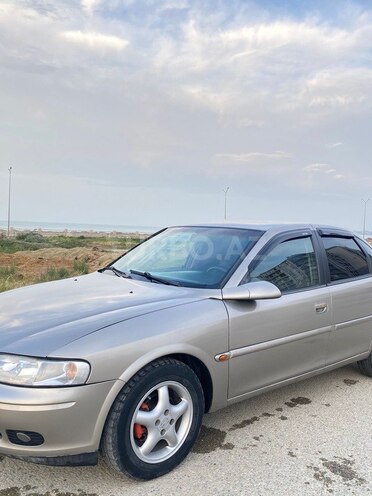 Opel Vectra 1997, 265,000 km - 1.8 l - Sumqayıt