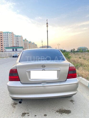 Opel Vectra 1997, 265,000 km - 1.8 l - Sumqayıt