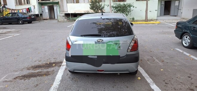 Kia Rio 2005, 450,000 km - 1.5 l - Sumqayıt
