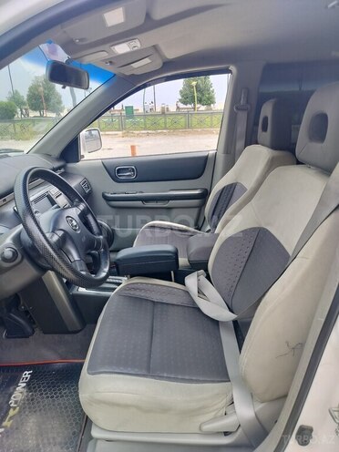 Nissan X-Trail 2001, 215,000 km - 2.0 l - Bakı
