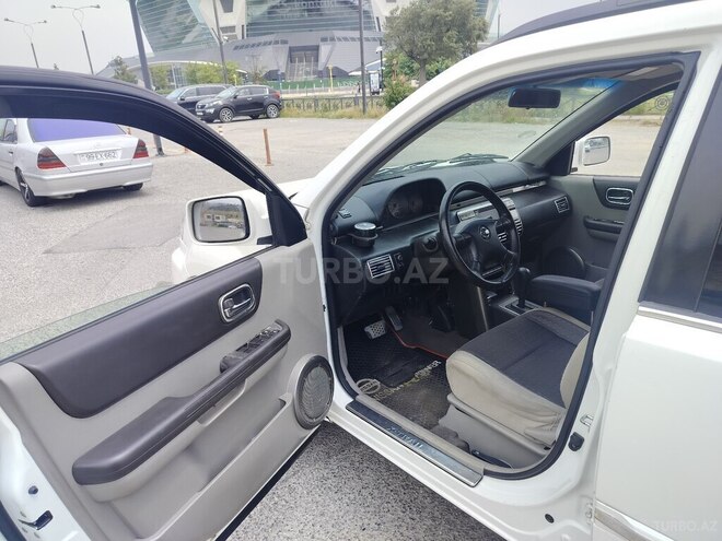 Nissan X-Trail 2001, 215,000 km - 2.0 l - Bakı
