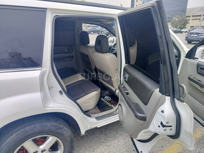 Nissan X-Trail 2001, 215,000 km - 2.0 l - Bakı