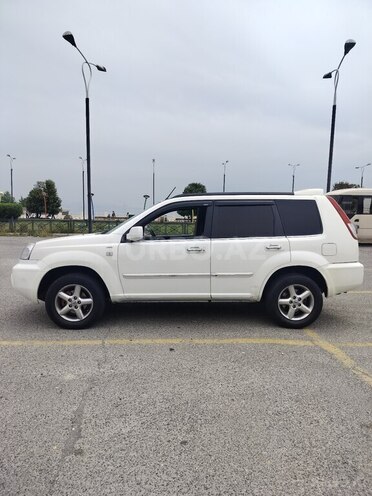 Nissan X-Trail 2001, 215,000 km - 2.0 l - Bakı