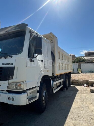 HOWO Sinotruk 2011, 400,000 km - 9.5 l - Bakı