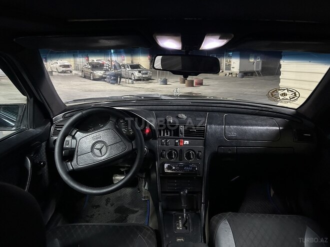 Mercedes C 180-8
