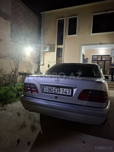 Mercedes E 280 1998, 380,000 km - 2.8 l - Bakı