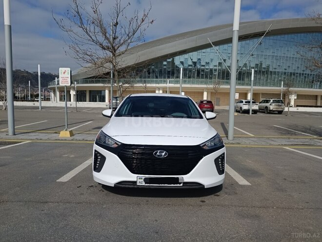 Hyundai IONIQ 2017, 128,000 km - 1.6 l - Bakı