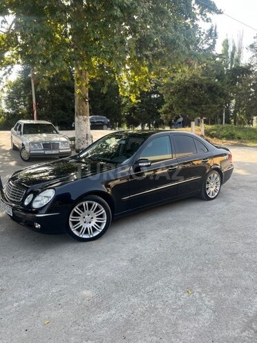 Mercedes E 260 2003, 416,000 km - 2.6 l - Bakı