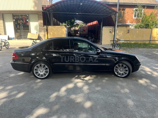 Mercedes E 260 2003, 416,000 km - 2.6 l - Bakı