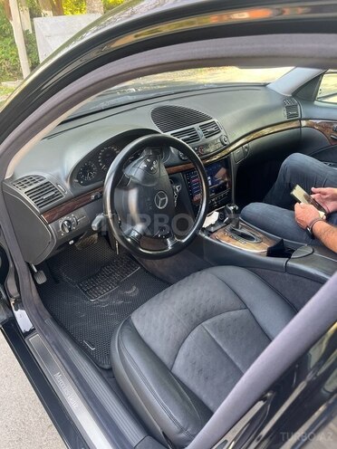 Mercedes E 260 2003, 416,000 km - 2.6 l - Bakı