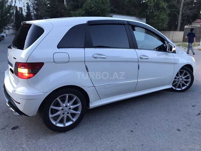 Mercedes B 170 2009, 128,000 km - 1.7 l - Sumqayıt
