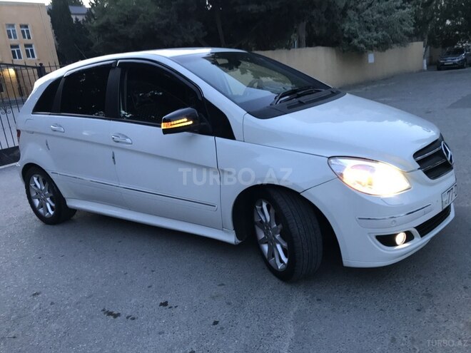 Mercedes B 170 2009, 128,000 km - 1.7 l - Sumqayıt