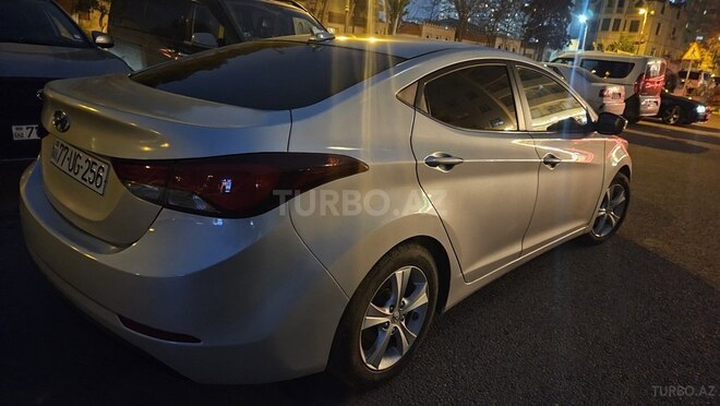 Hyundai Elantra 2015, 217,583 km - 1.8 l - Bakı