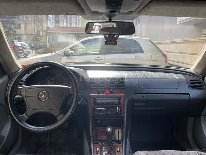Mercedes C 200 1999, 385,000 km - 2.0 l - Bakı