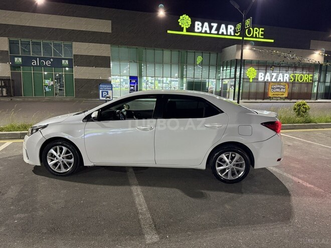 Toyota Corolla 2013, 390,700 km - 1.6 l - Bakı