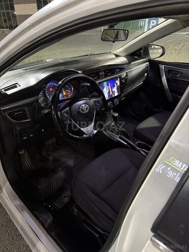 Toyota Corolla 2013, 390,700 km - 1.6 l - Bakı