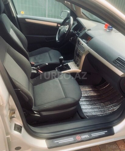 Opel Astra 2007, 280,000 km - 1.4 l - Bakı