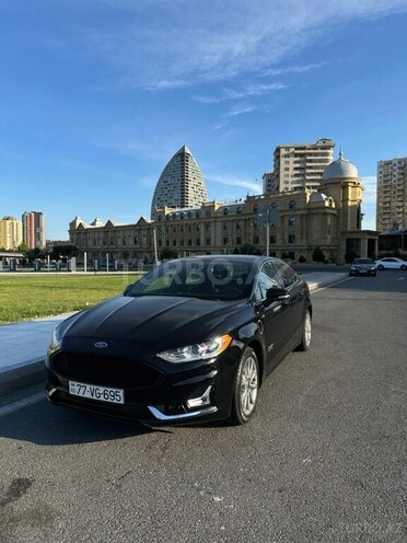 Ford Fusion (North America) 2017, 128,000 km - 2.0 л - Bakı