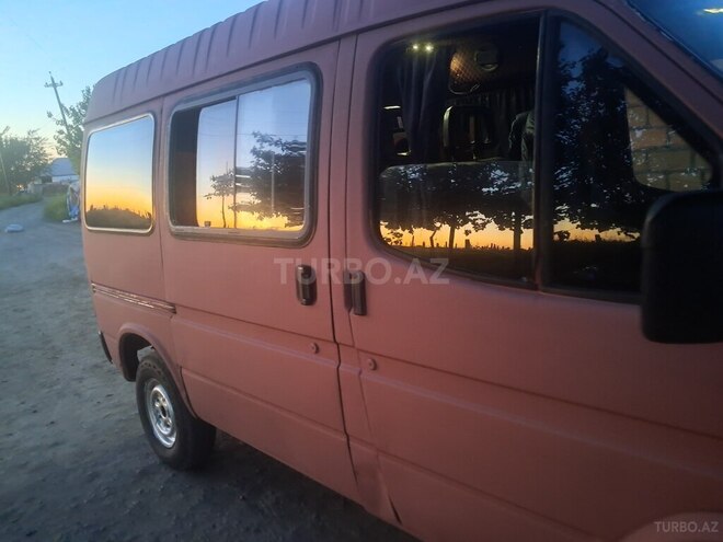 Ford Transit 1986, 160,000 km - 2.5 л - Tovuz