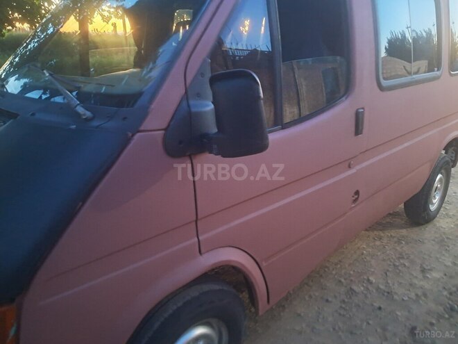 Ford Transit 1986, 160,000 km - 2.5 л - Tovuz