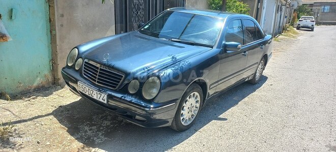 Mercedes E 220 d 2001, 480,000 km - 2.2 l - Sumqayıt