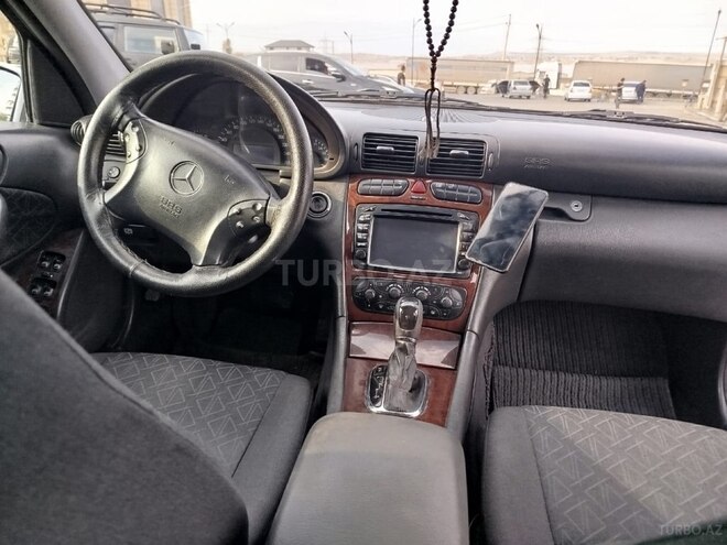 Mercedes C 200 2000, 299,999 km - 2.0 l - Bakı