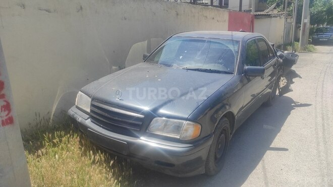 Mercedes C 200 1997, 700,000 km - 2.0 l - Bakı