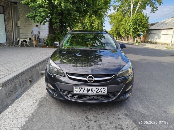Opel Astra 2015, 192,000 km - 1.6 l - Şəki