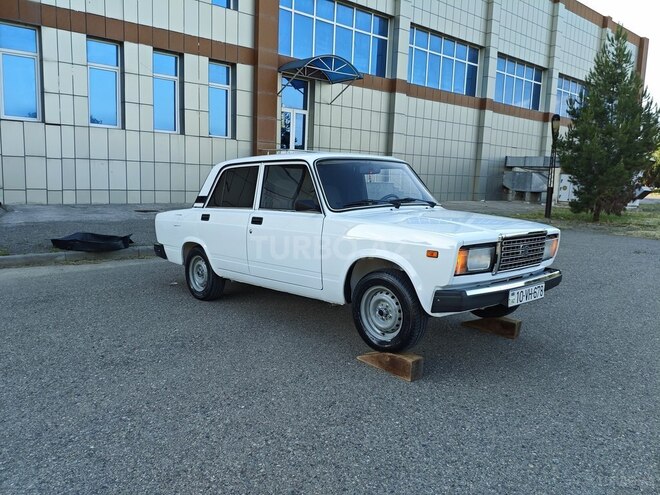 LADA (VAZ) 2107 2007, 75,000 km - 1.6 л - Saatlı