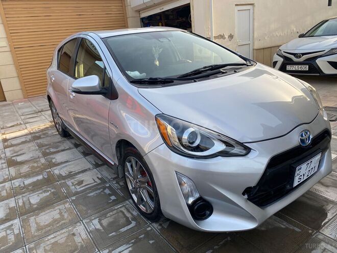 Toyota Prius C 2017, 198,000 km - 1.5 l - Xırdalan