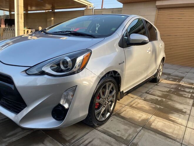 Toyota Prius C 2017, 198,000 km - 1.5 l - Xırdalan