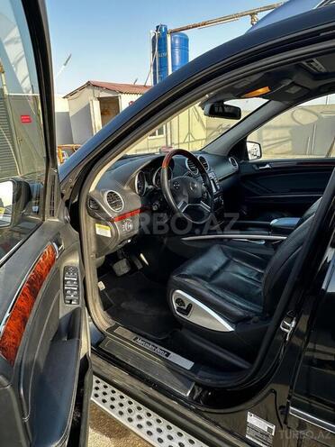 Mercedes GL 550 2009, 204,000 km - 5.5 l - Bakı