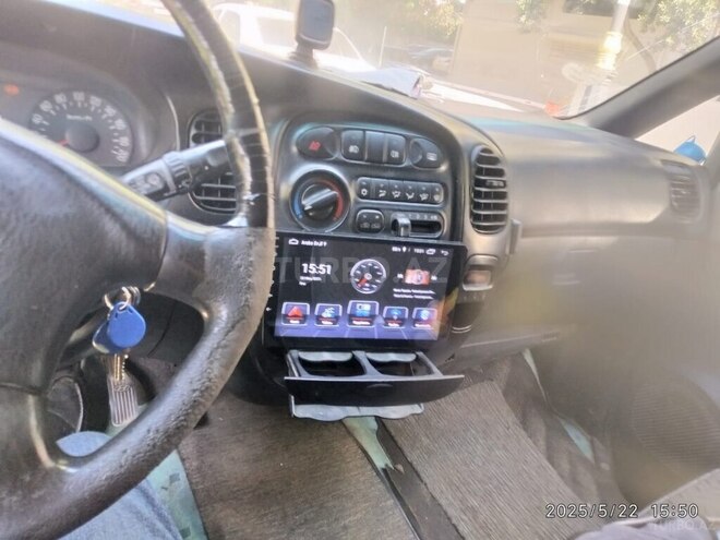 Hyundai H-1 2004, 300,000 km - 2.5 l - Bakı