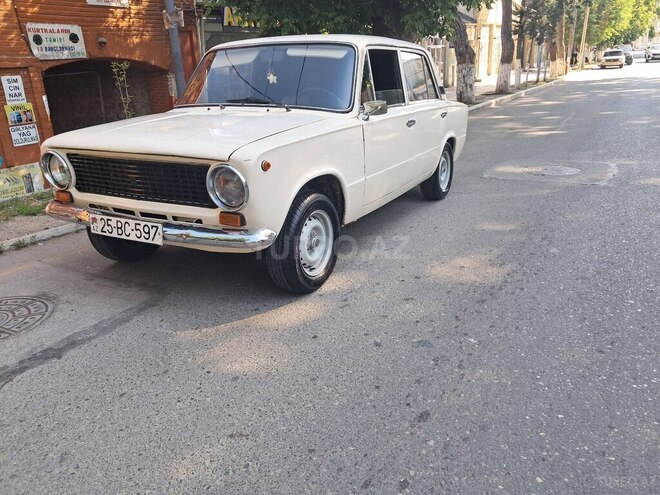 LADA (VAZ) 21011 1987, 95,000 km - 1.6 l - Qazax