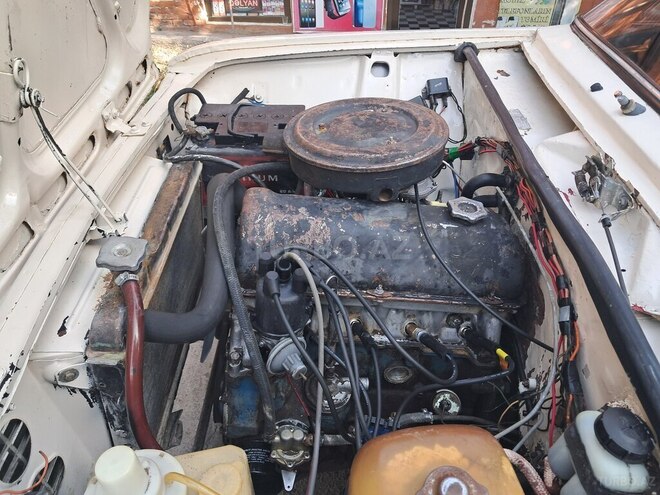 LADA (VAZ) 21011 1987, 95,000 km - 1.6 l - Qazax