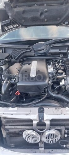 Mercedes E 220 d 2001, 375,000 km - 2.2 л - Gəncə