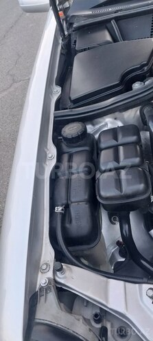 Mercedes E 220 d 2001, 375,000 km - 2.2 л - Gəncə