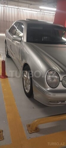Mercedes E 220 d 2001, 375,000 km - 2.2 л - Gəncə