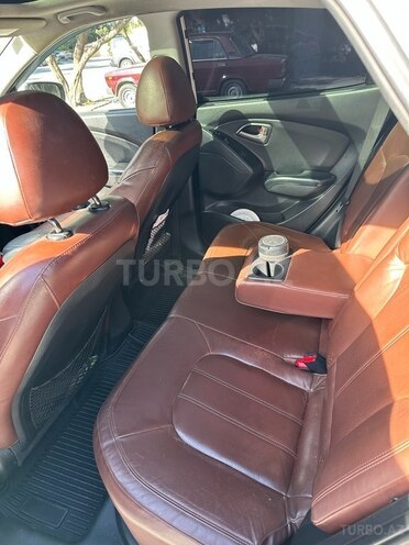 Hyundai ix35 2010, 280,000 km - 2.4 l - Bakı