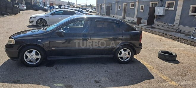 Opel Astra 2000, 300,000 km - 1.6 л - Bakı