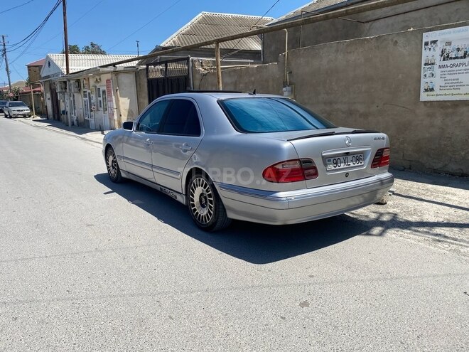 Mercedes E 220 d 2000, 432,512 km - 2.2 l - Bakı