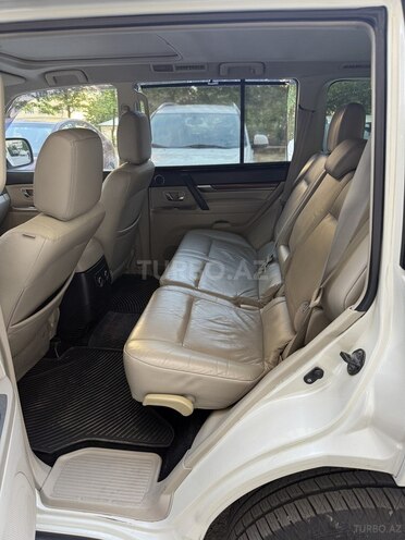 Mitsubishi Pajero 2007, 252,000 km - 3.0 л - Bakı