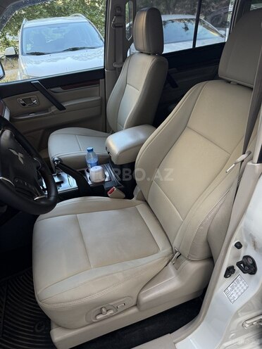 Mitsubishi Pajero 2007, 252,000 km - 3.0 л - Bakı