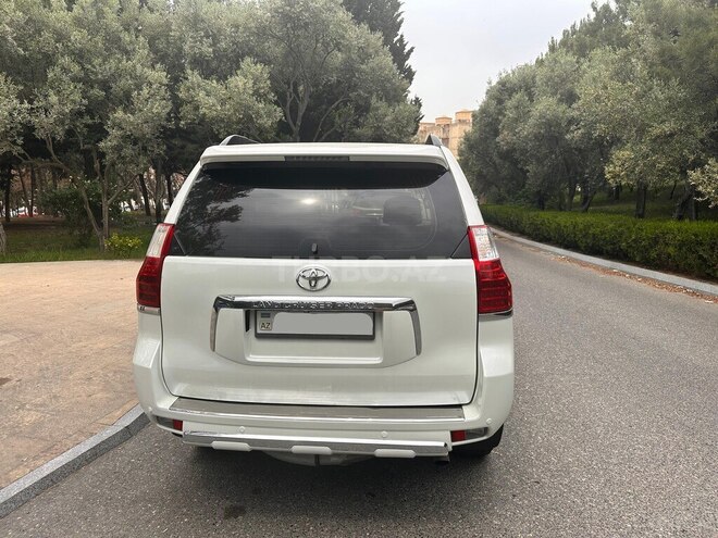 Toyota Land Cruiser Prado 2013, 136,500 km - 2.7 l - Bakı