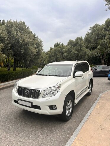 Toyota Land Cruiser Prado 2013, 136,500 km - 2.7 l - Bakı