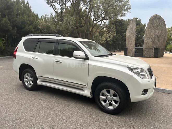 Toyota Land Cruiser Prado 2013, 136,500 km - 2.7 l - Bakı